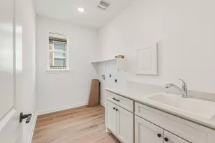 109 Centerfire Ln, Georgetown, TX 78633 - Photo 17