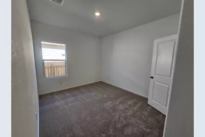 856 Rancho Del Cielo Loop, Jarrell, TX 76537 - Photo 19