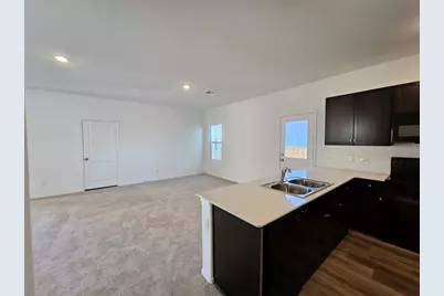 856 Rancho Del Cielo Loop, Jarrell, TX 76537 - Photo 9