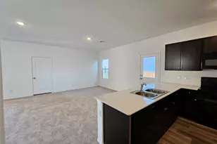 856 Rancho Del Cielo Loop, Jarrell, TX 76537 - Photo 9