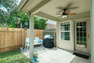 105 Justin Leonard Dr, Round Rock, TX 78664 - Photo 11