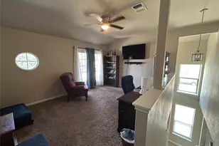 1615 Bluebell Cir, Lockhart, TX 78644 - Photo 21