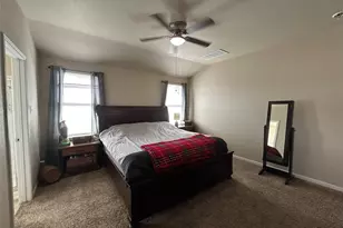 1615 Bluebell Cir, Lockhart, TX 78644 - Photo 11