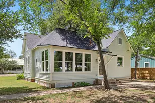 600 Short St, Smithville, TX 78957 - Photo 37