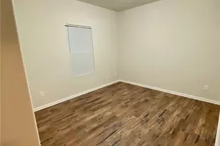 172 Hollis Ln, Kyle, TX 78640 - Photo 11