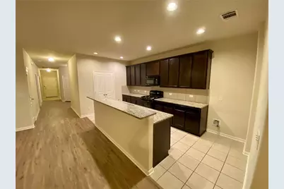 172 Hollis Lane, Kyle, TX 78640 - Photo 3