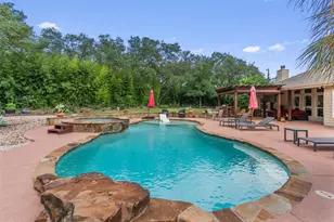 223 E Ridgewood Rd, Georgetown, TX 78633 - Photo 23