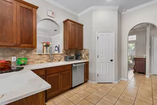 223 E Ridgewood Rd, Georgetown, TX 78633 - Photo 13