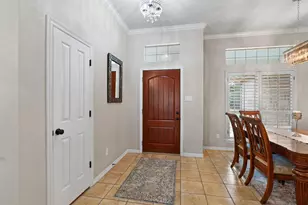 223 E Ridgewood Rd, Georgetown, TX 78633 - Photo 5