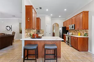 223 E Ridgewood Rd, Georgetown, TX 78633 - Photo 9