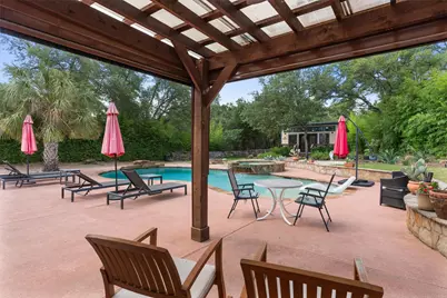 223 E Ridgewood Road, Georgetown, TX 78633 - Photo 27