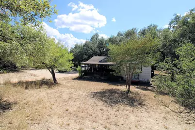 17201 Oak Cliff Circle, Dripping Springs, TX 78620 - Photo 3