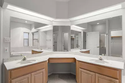 740 Coyote Run, New Braunfels, TX 78132 - Photo 35