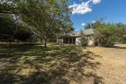740 Coyote Run, New Braunfels, TX 78132 - Photo 3