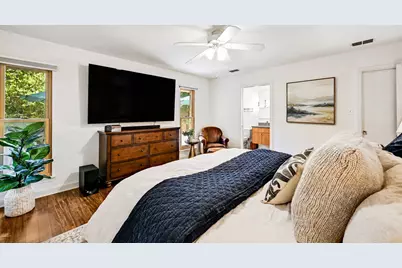 1905 Stoneridge Road, Austin, TX 78746 - Photo 15
