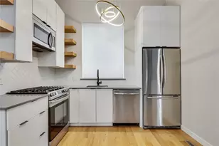 913 Duncan Ln, Austin, TX 78705 - Photo 11