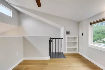 913 Duncan Lane #203, Austin, TX 78705 - Photo 19