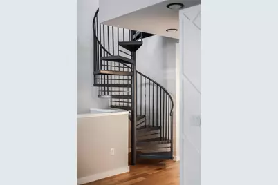 913 Duncan Lane #203, Austin, TX 78705 - Photo 15