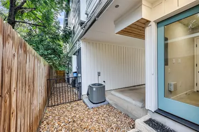 913 Duncan Lane #203, Austin, TX 78705 - Photo 25