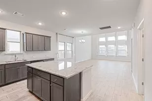 204 Greenway Dr, Georgetown, TX 78628 - Photo 3