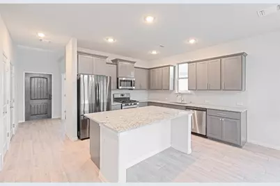 204 Greenway Drive, Georgetown, TX 78628 - Photo 9