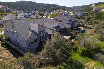 17821 Limestone Spring Lane, Austin, TX 78738 - Photo 33