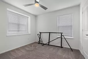 6320 Wagon Spring St, Del Valle, TX 78617 - Photo 27