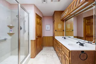 704 Enfield Rd, Rockdale, TX 76567 - Photo 19
