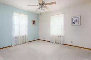 704 Enfield Rd, Rockdale, TX 76567 - Photo 19