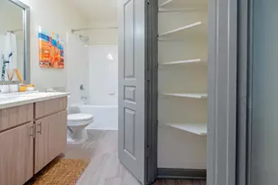 8515 S Interstate 35 Rd, Austin, TX 78744 - Photo 7