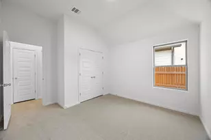 171 Hornet St, Elgin, TX 78621 - Photo 25
