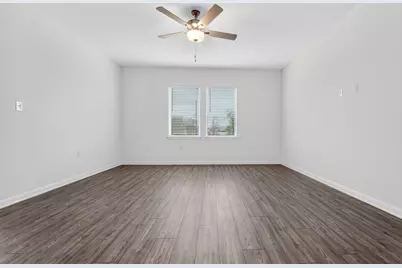 15404 Flowers View, Pflugerville, TX 78660 - Photo 5