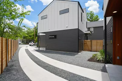 913 Capitol Court #1, Austin, TX 78756 - Photo 3