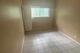 3206 King St, Austin, TX 78705 - Photo 9