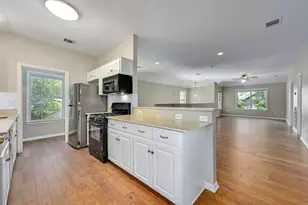1809 W 39th St, Austin, TX 78731 - Photo 31
