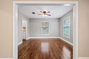 1809 W 39th St, Austin, TX 78731 - Photo 5