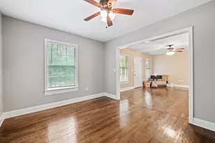 1809 W 39th St, Austin, TX 78731 - Photo 7