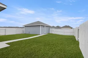 110 Backwater Rd, Kyle, TX 78640 - Photo 29