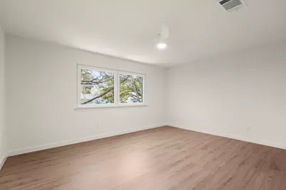 12036 Lincolnshire Drive, Austin, TX 78758 - Photo 29