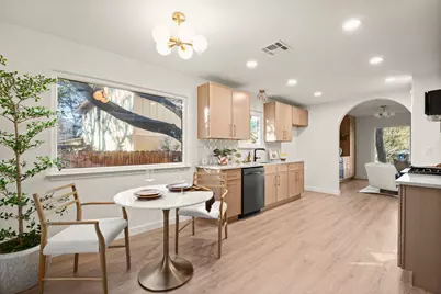 12036 Lincolnshire Drive, Austin, TX 78758 - Photo 19