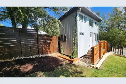 1134 Lott Avenue, Austin, TX 78721 - Photo 31