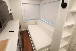 1134 Lott Ave, Austin, TX 78721 - Photo 9