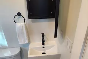 1134 Lott Ave, Austin, TX 78721 - Photo 17