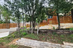 1134 Lott Ave, Austin, TX 78721 - Photo 27