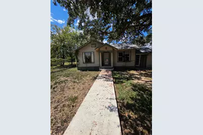 1109 Pecos Street, Lockhart, TX 78644 - Photo 1