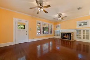 39 Chalmers Ave, Austin, TX 78702 - Photo 7