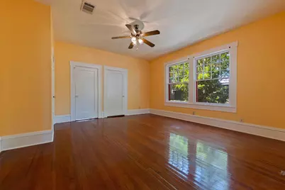 39 Chalmers Avenue, Austin, TX 78702 - Photo 13