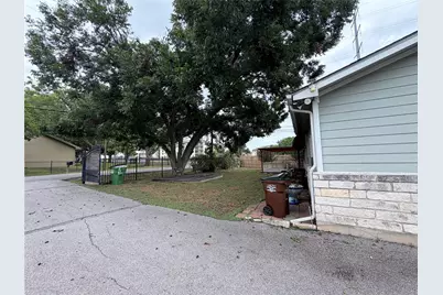 1512 W Howard Lane, Austin, TX 78728 - Photo 21