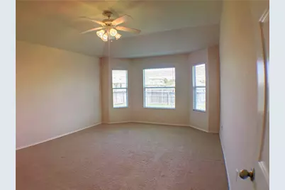 511 W South Street, Leander, TX 78641 - Photo 9