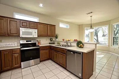 103 Elderberry Street, Georgetown, TX 78633 - Photo 9